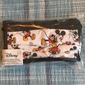 Disney Face Masks (set of 4) Size Adult XL